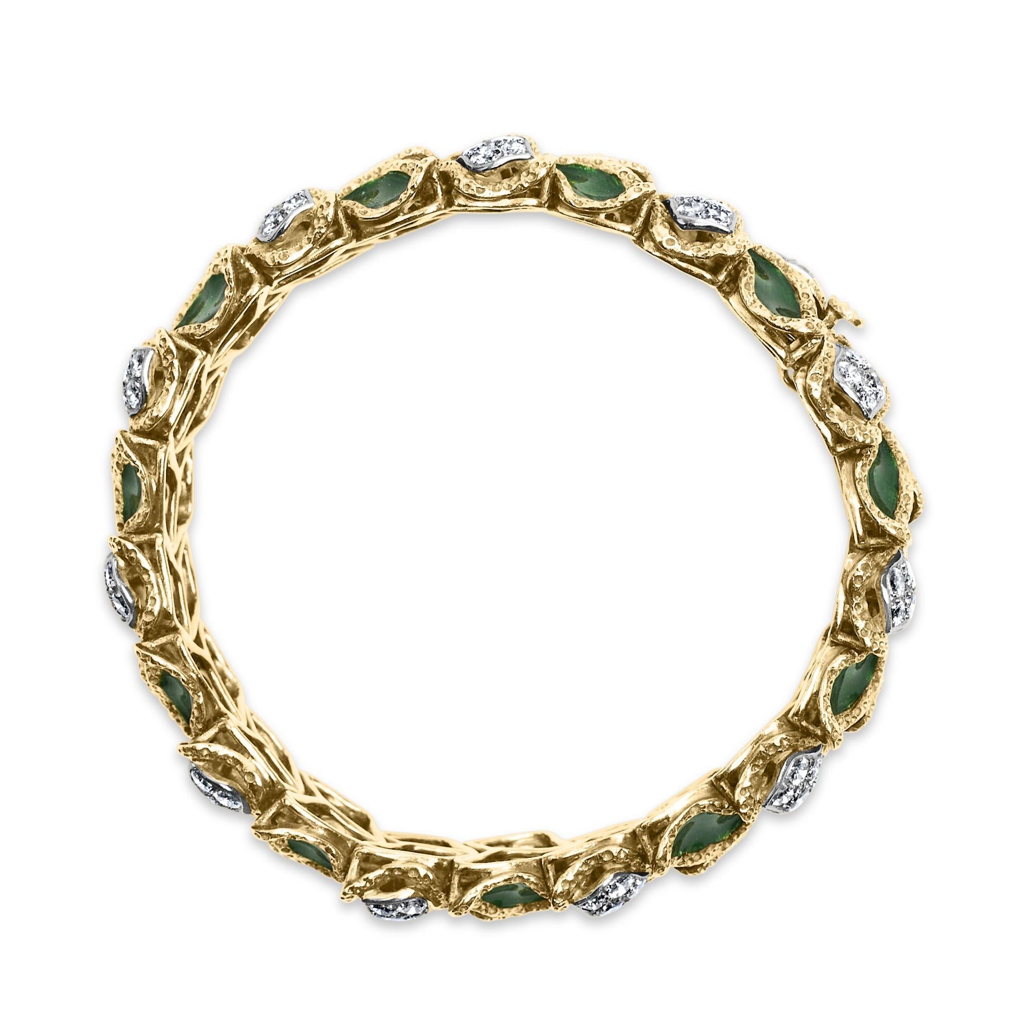 18K Yellow Gold 3 1/4 Cttw Diamond and Green Enamel Gold Textured Bracelet (G-H Color, VS1-VS2 Clarity) - 7" Inches