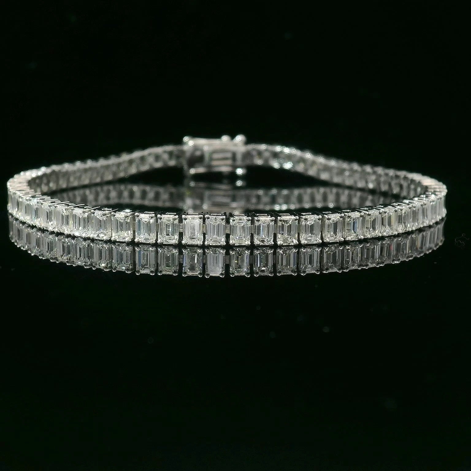 Emerald Cut Vertical Tennis Bracelet